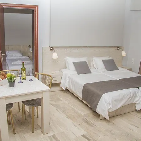 Apartament Attalos
